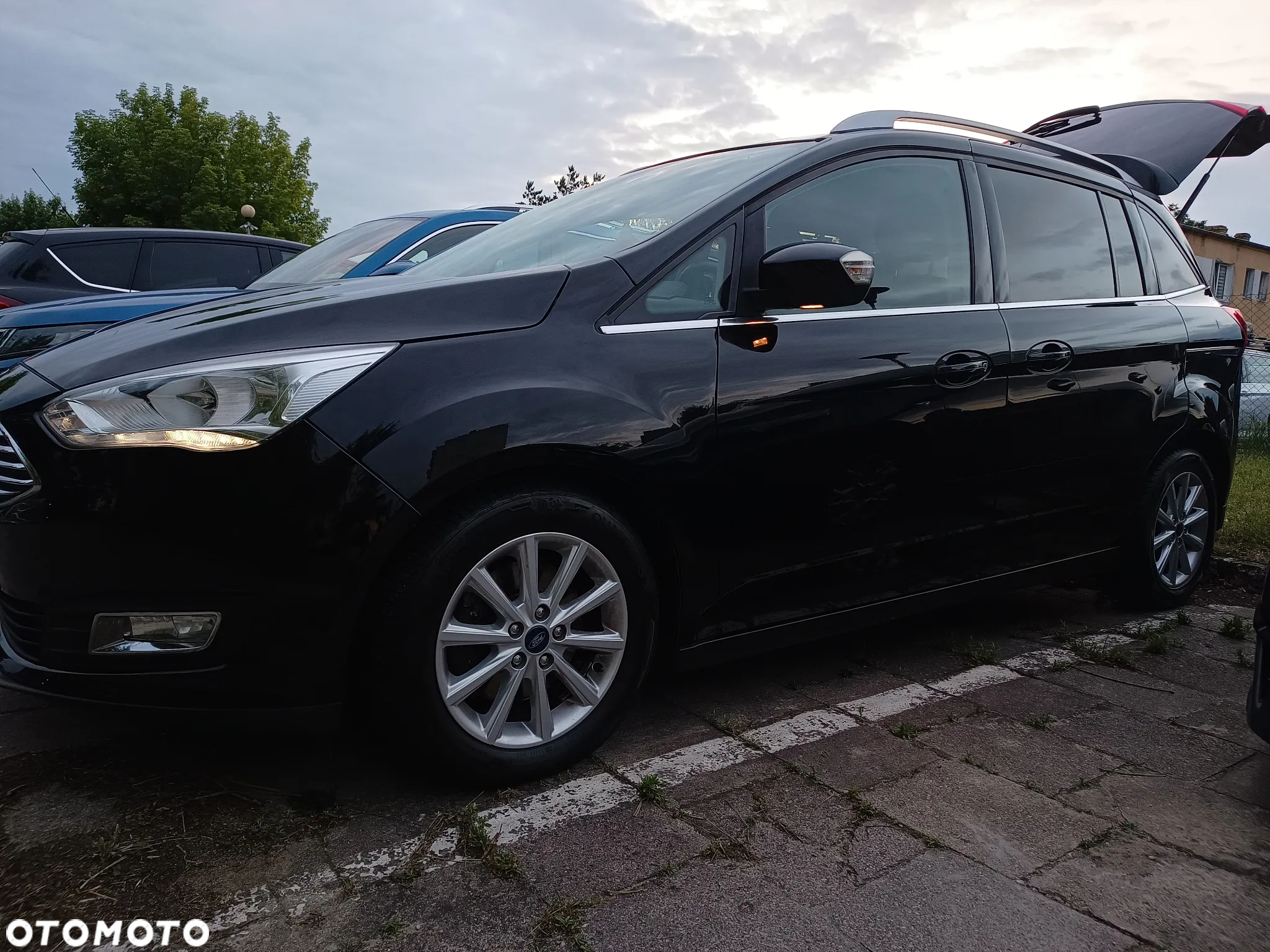 Ford Grand C-MAX 1.5 TDCi Start-Stopp-System Titanium - 11