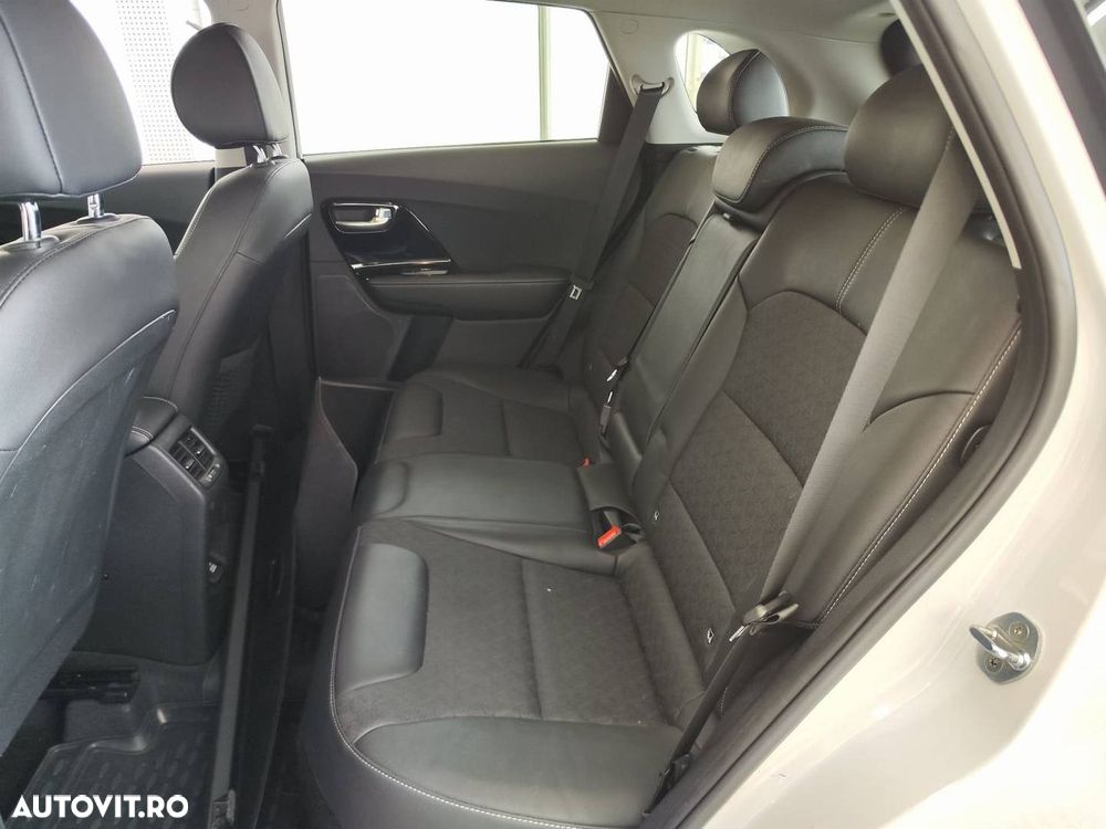 Kia Niro 1.6 GDI 6DCT PHEV Classic - 11