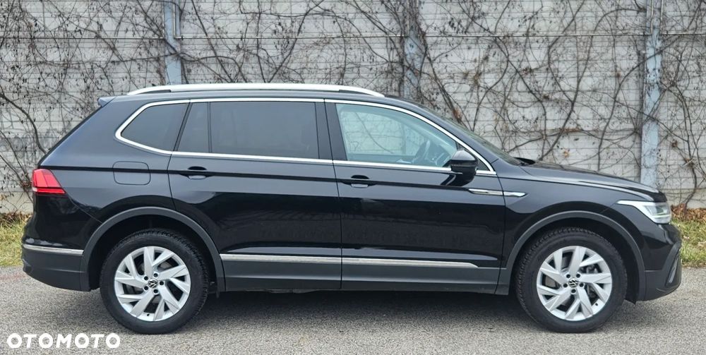Volkswagen Tiguan Allspace 2.0 TSI 4Mot Life DSG - 6