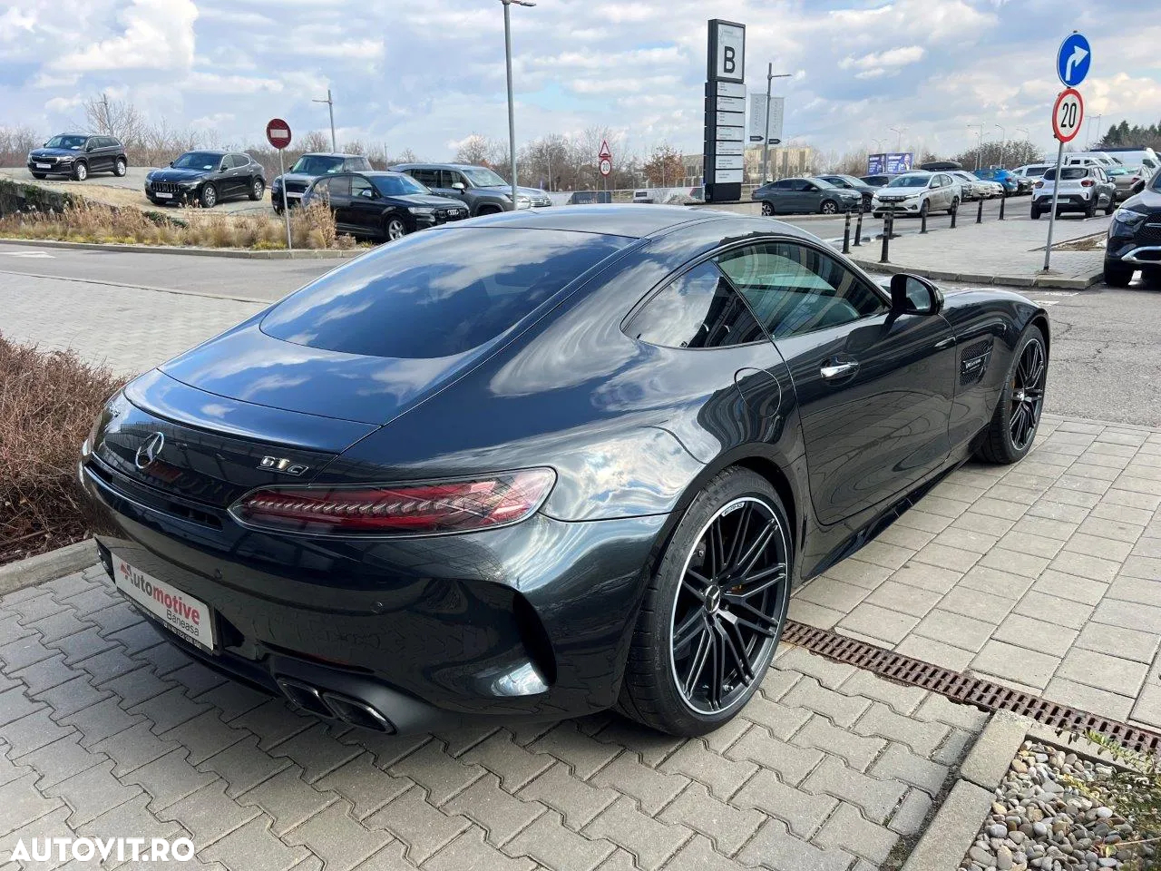 Mercedes-Benz AMG GT C - 7