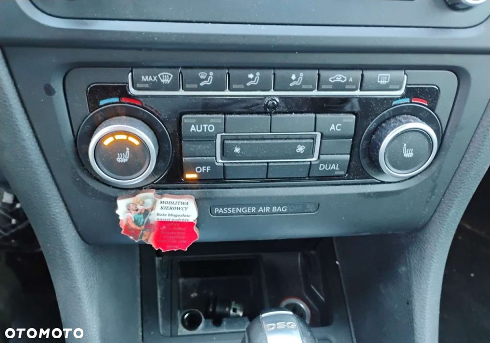 Volkswagen Golf - 10