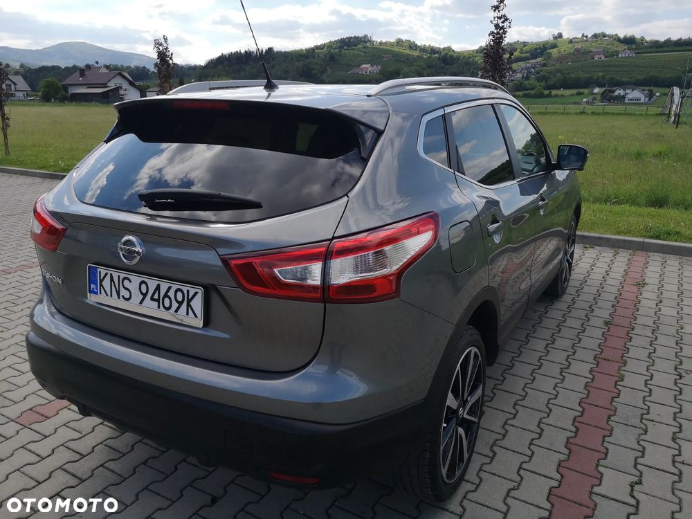 Nissan Qashqai 1.6 DCi 4x4 Tekna - 3