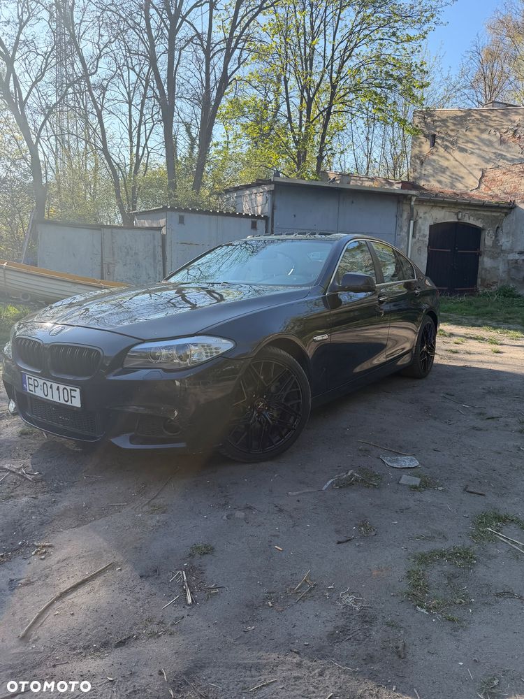 BMW Seria 5 535i xDrive Modern Line - 12