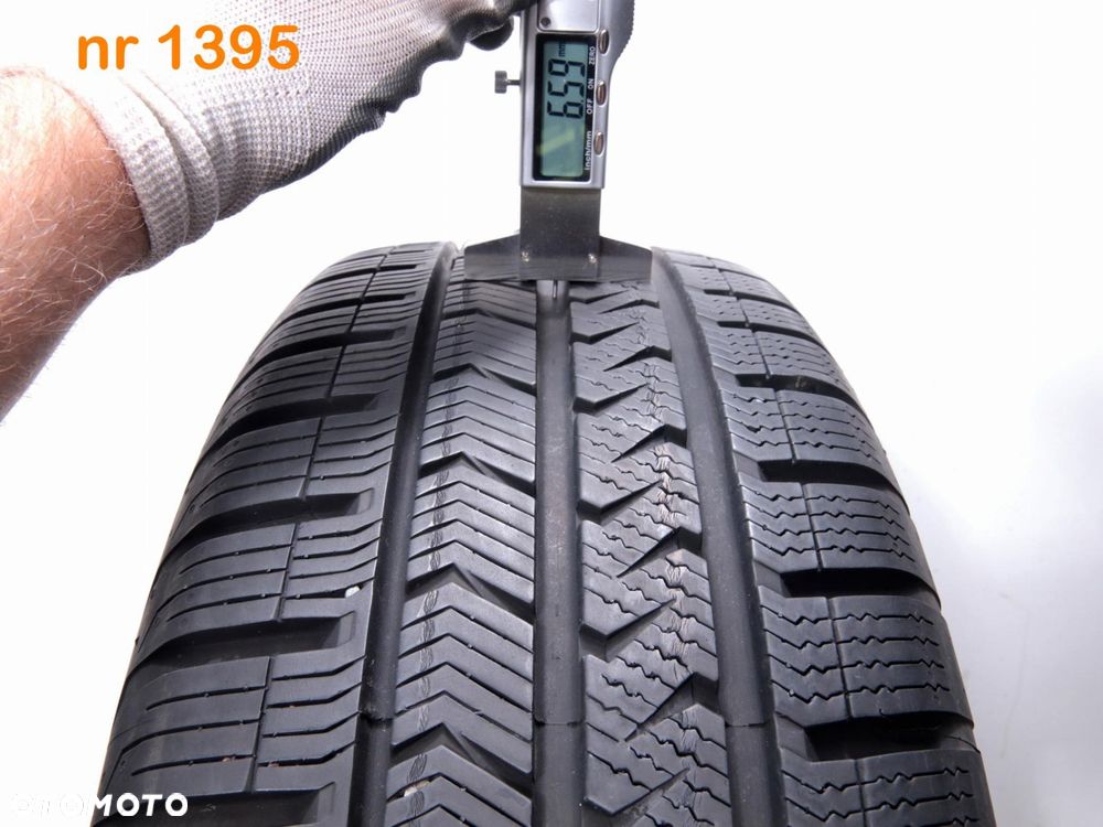Vredestein Quatrac 5 215/65 R16 - 2