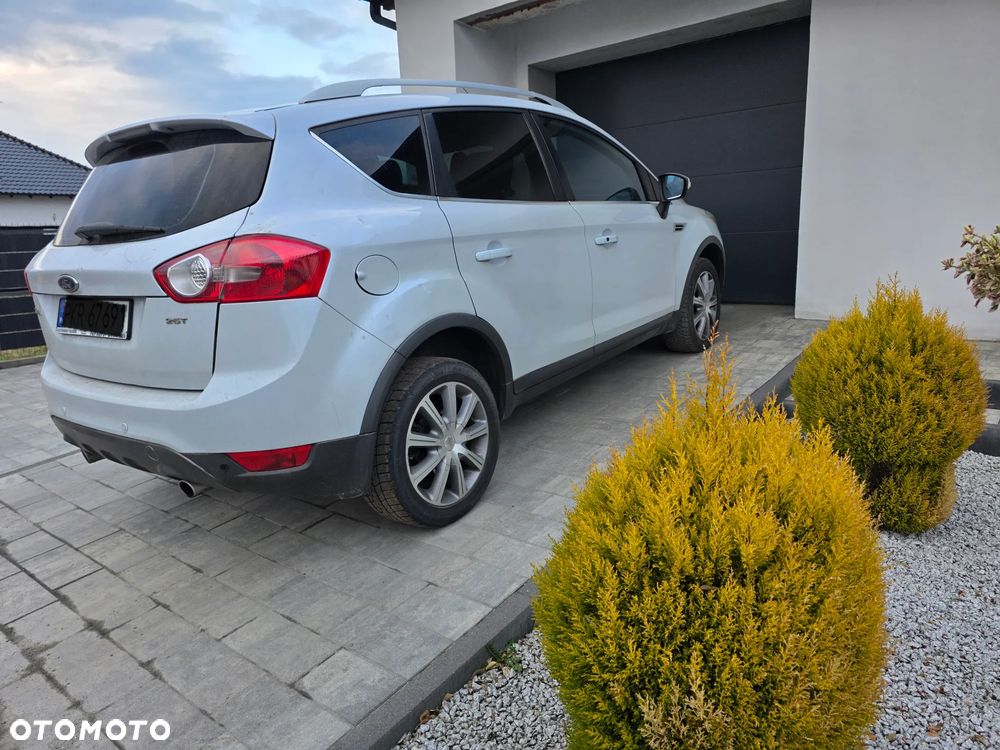 Ford Kuga 2.5 4x4 Individual - 4
