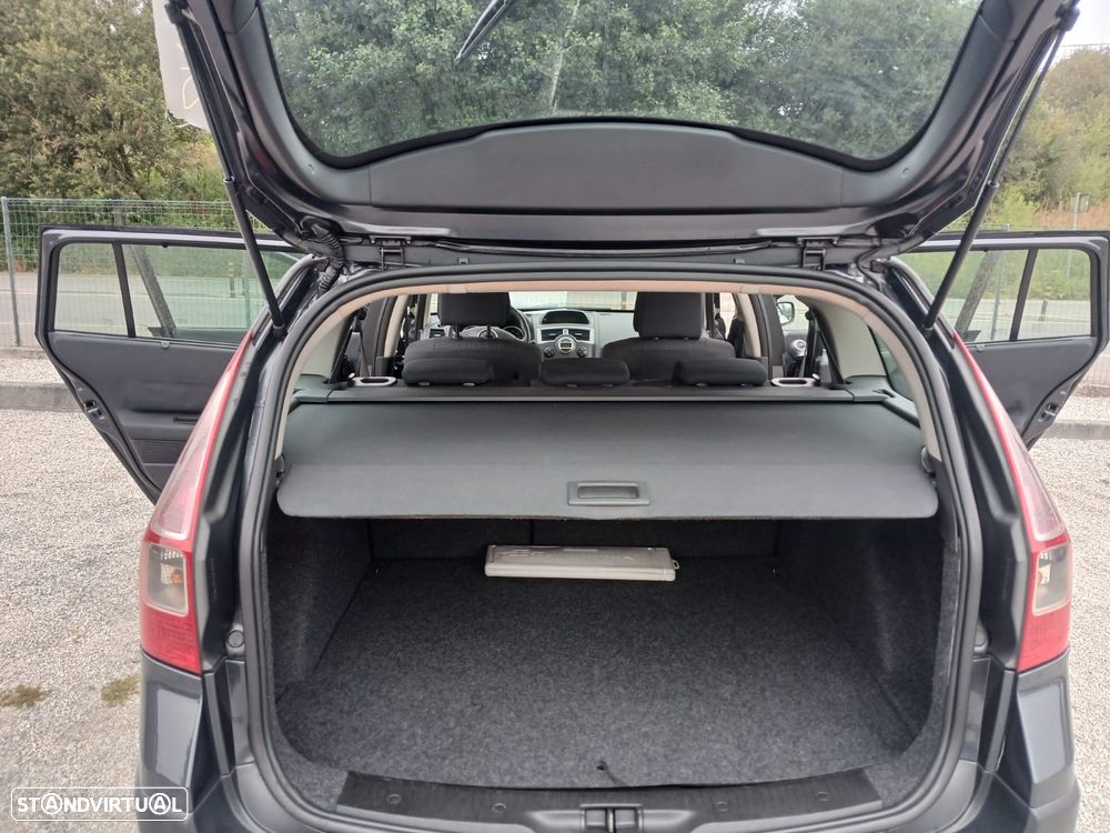 Renault Mégane Break 1.5 dCi Dynamique S - 6