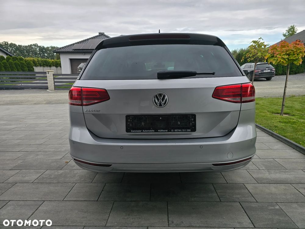 Volkswagen Passat - 8