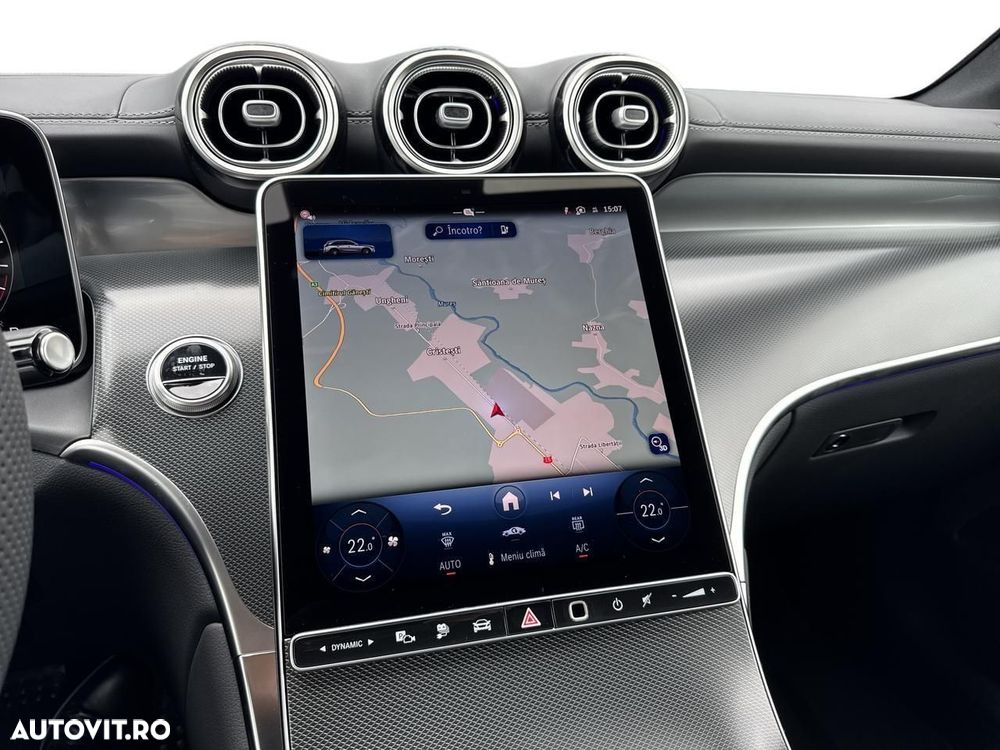 Mercedes-Benz GLC 300 e 4MATIC - 13