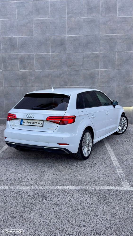 Audi A3 Sportback - 6