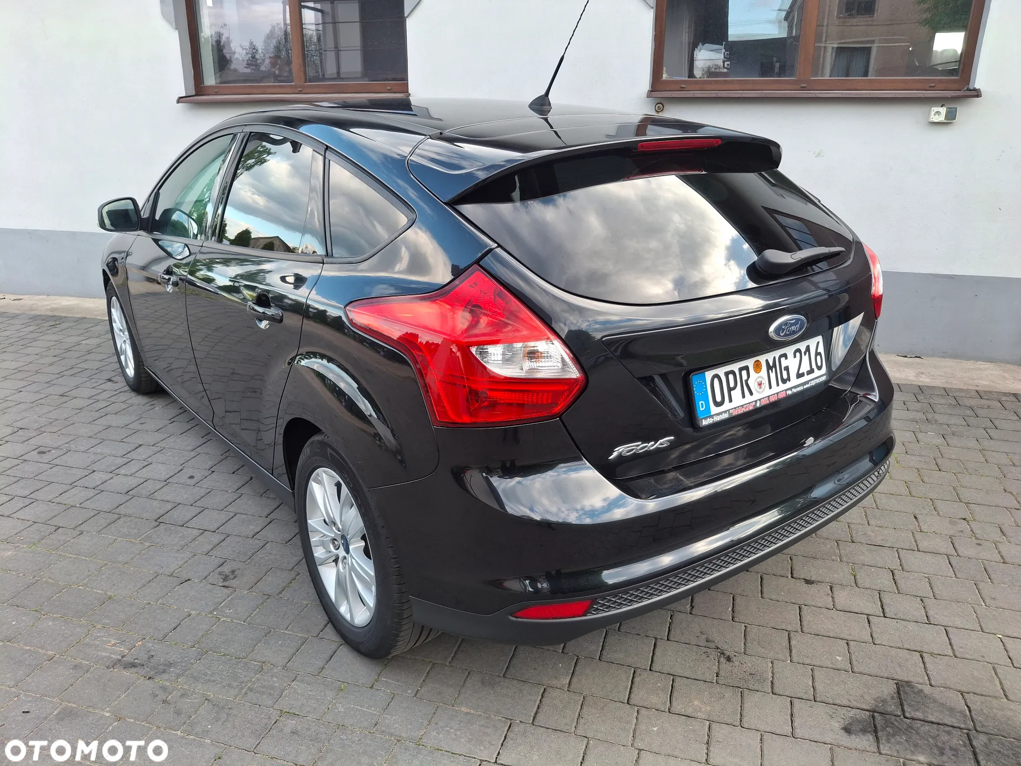 Ford Focus 1.6 Ambiente - 4