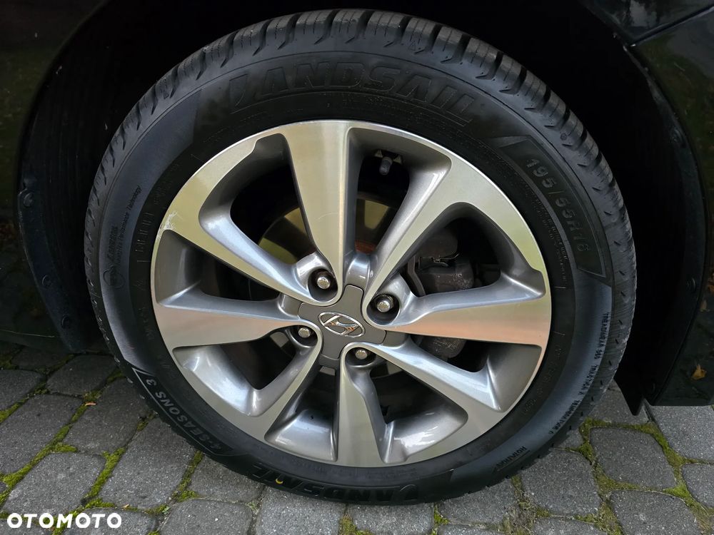 Hyundai i20 - 16