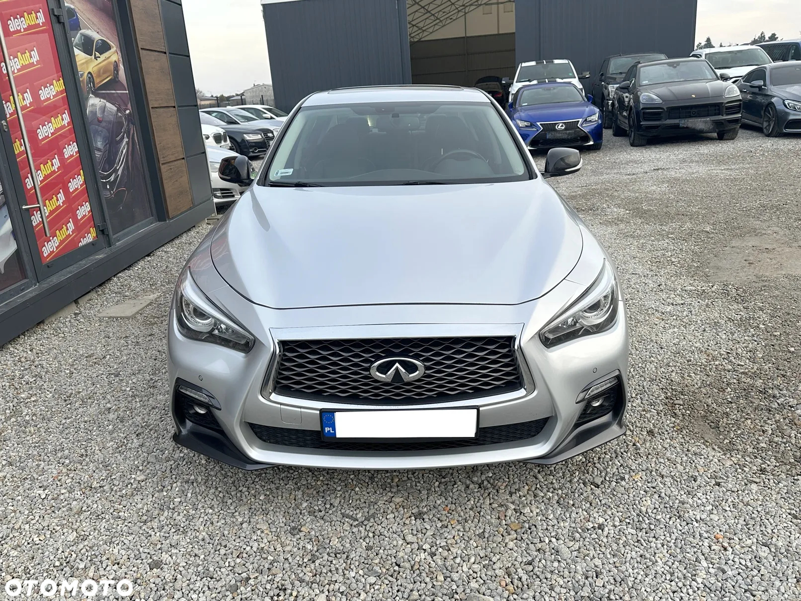 Infiniti Q50 - 11