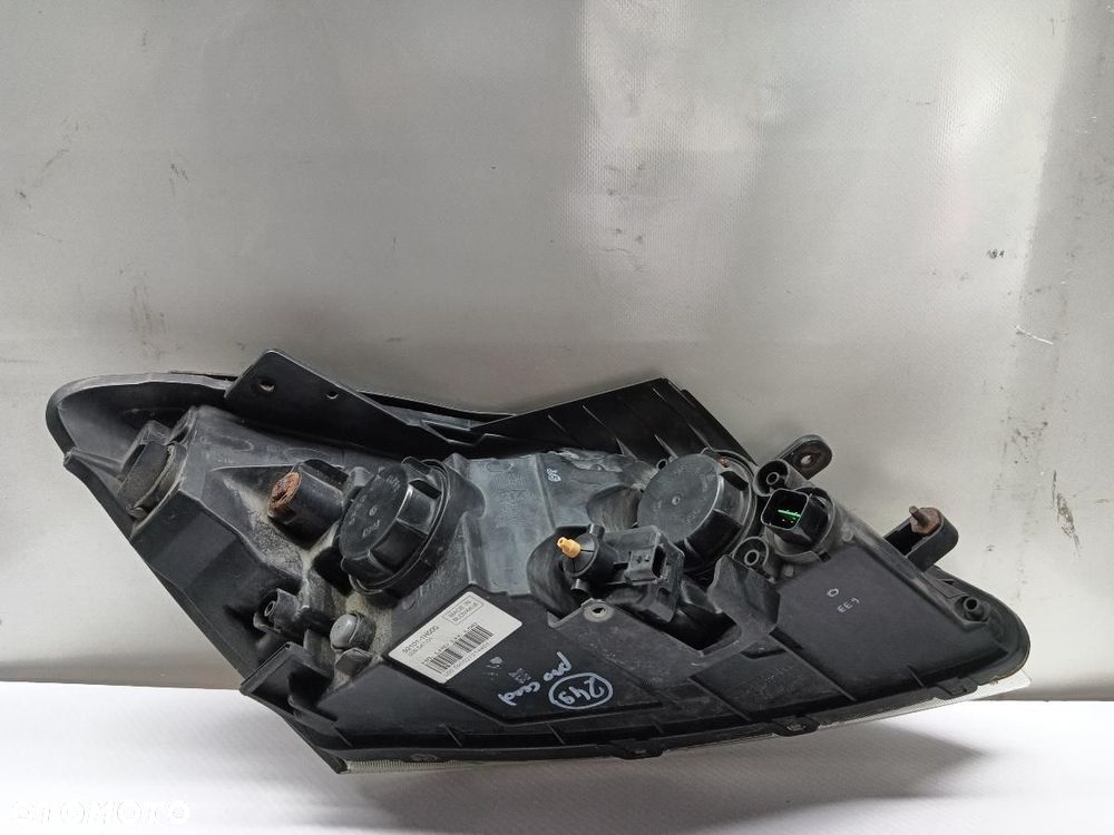 LAMPA PRZÓD PRZEDNIA KIA PRO CEED LEWA 921011H000 - 9
