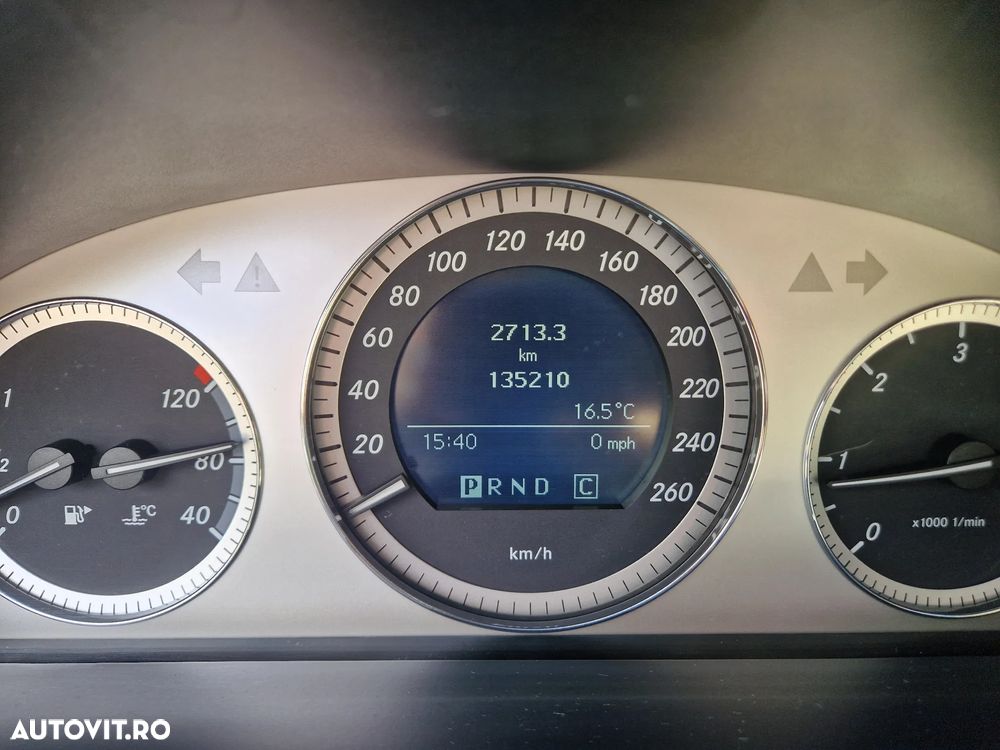 Mercedes-Benz C - 24