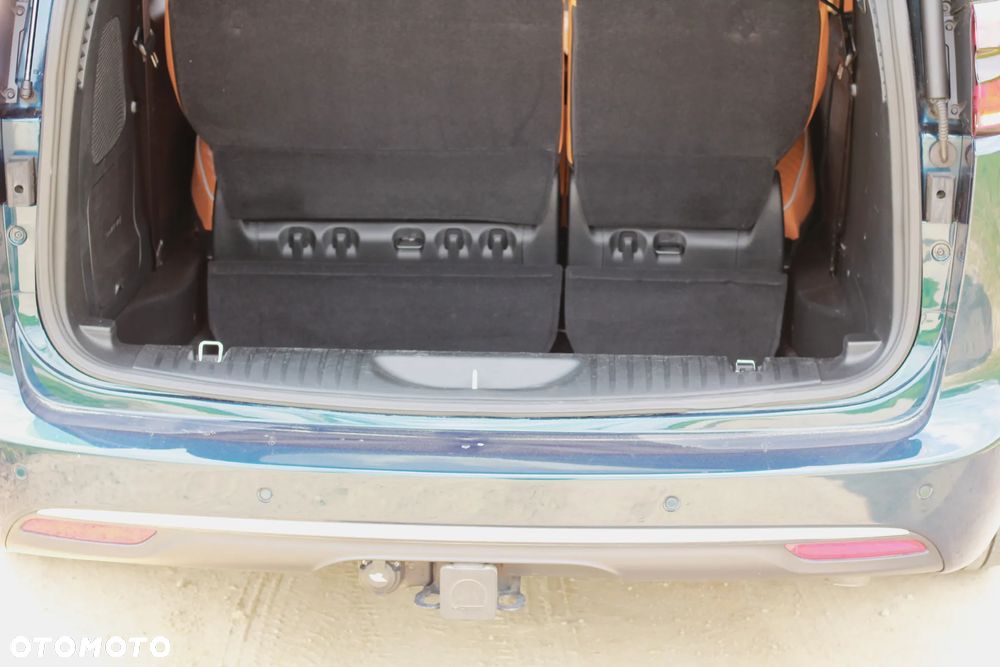Chrysler Pacifica - 33
