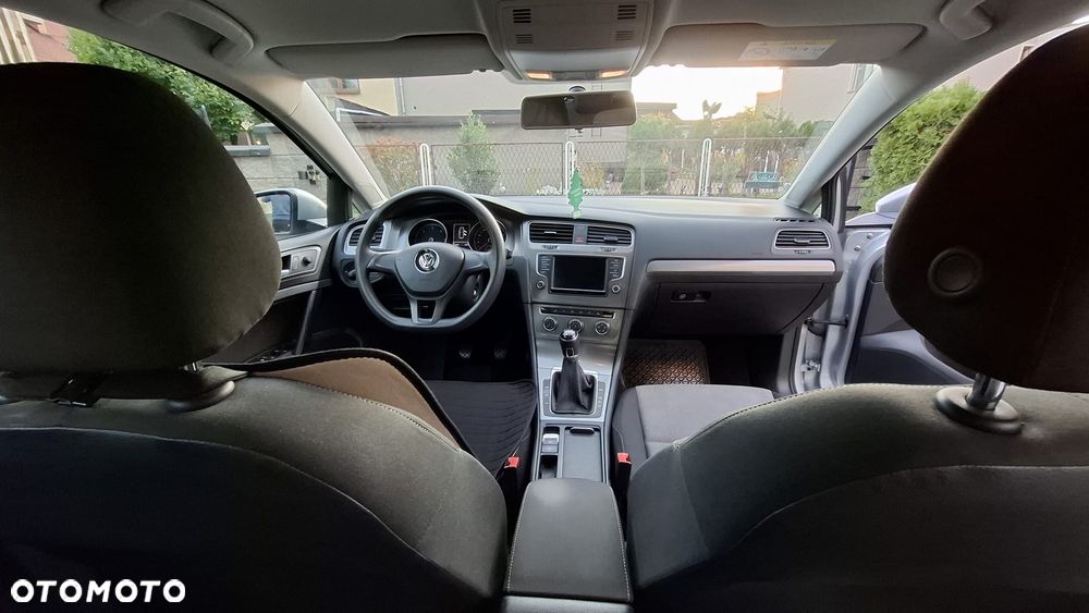 Volkswagen Golf - 7