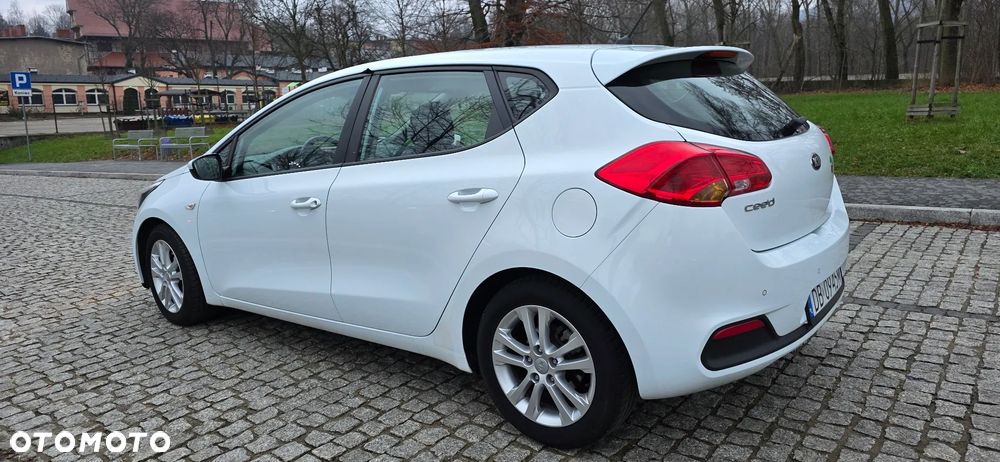 Kia Ceed - 5