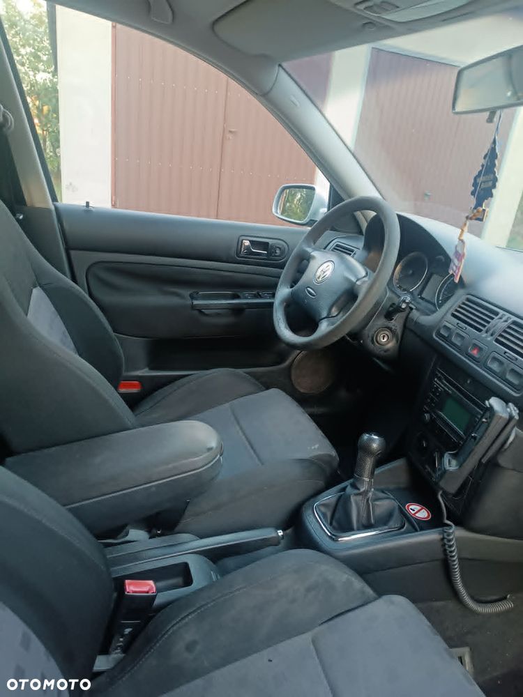 Volkswagen Golf Variant - 8