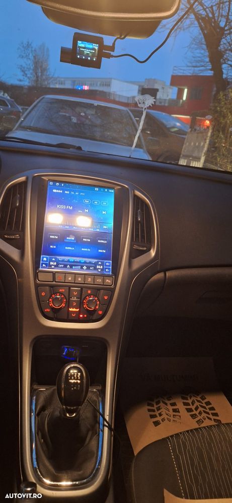 Opel Astra 1.7 CDTI - 13