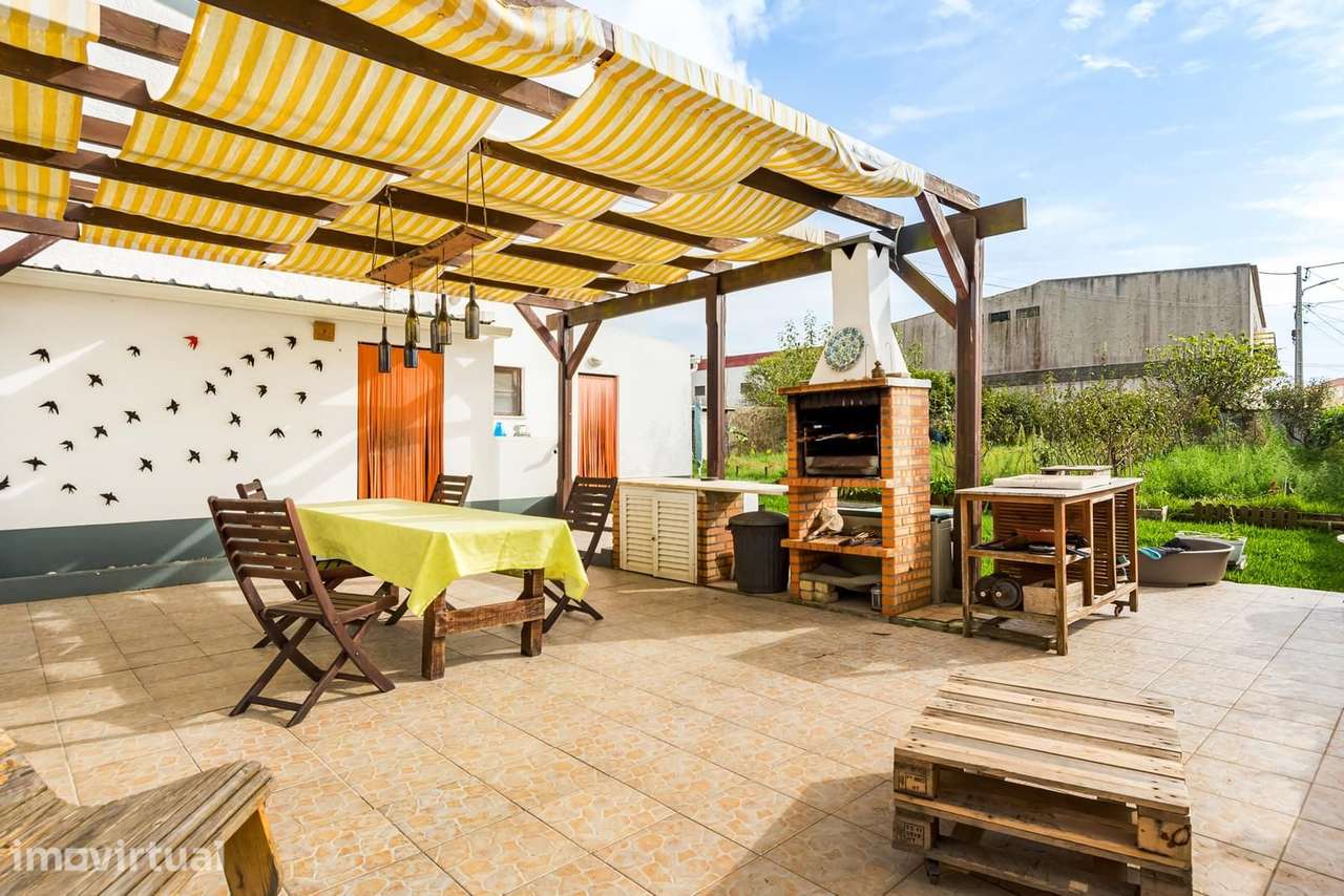 Moradia Bi-familiar T6 com jardim, Atouguia da Baleia, Peniche - Grande imagem: 5/47