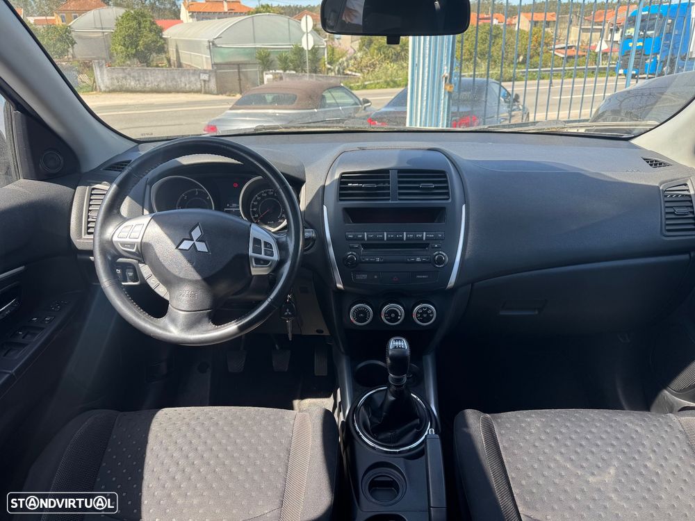 Mitsubishi ASX 1.8 DI-D Intense - 13