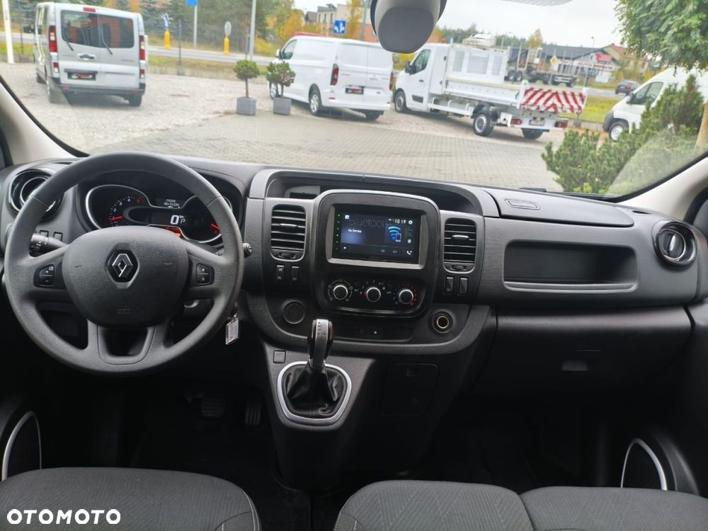 Renault Trafic - 19