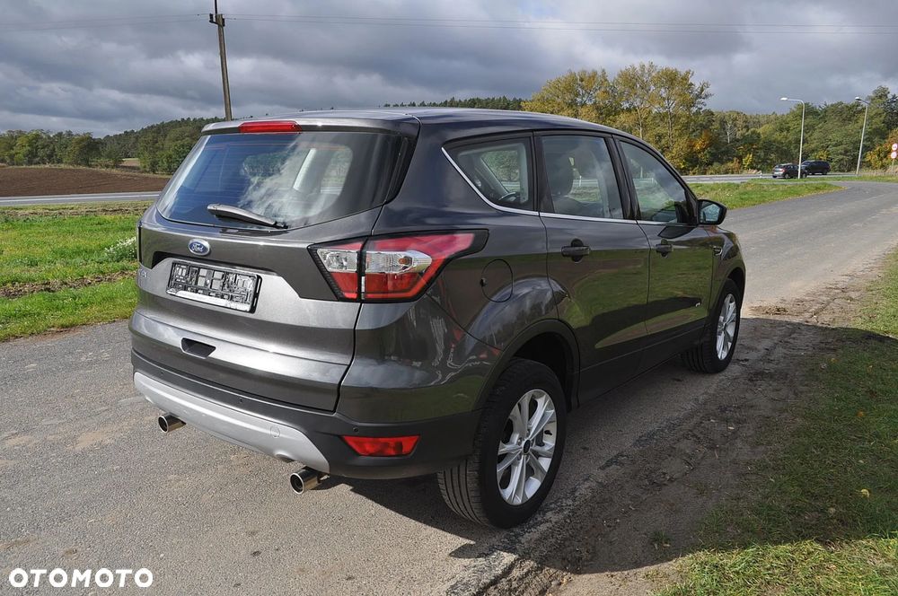 Ford Kuga 2.0 TDCi AWD Edition - 4