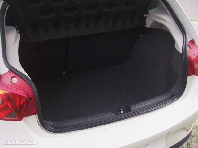 SEAT Ibiza 1.2 TSI Sport - 33