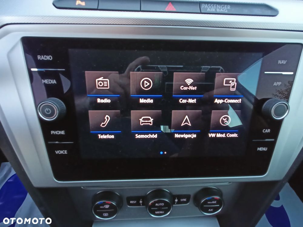 Volkswagen Passat Variant 2.0 TDI BMT Highline - 23