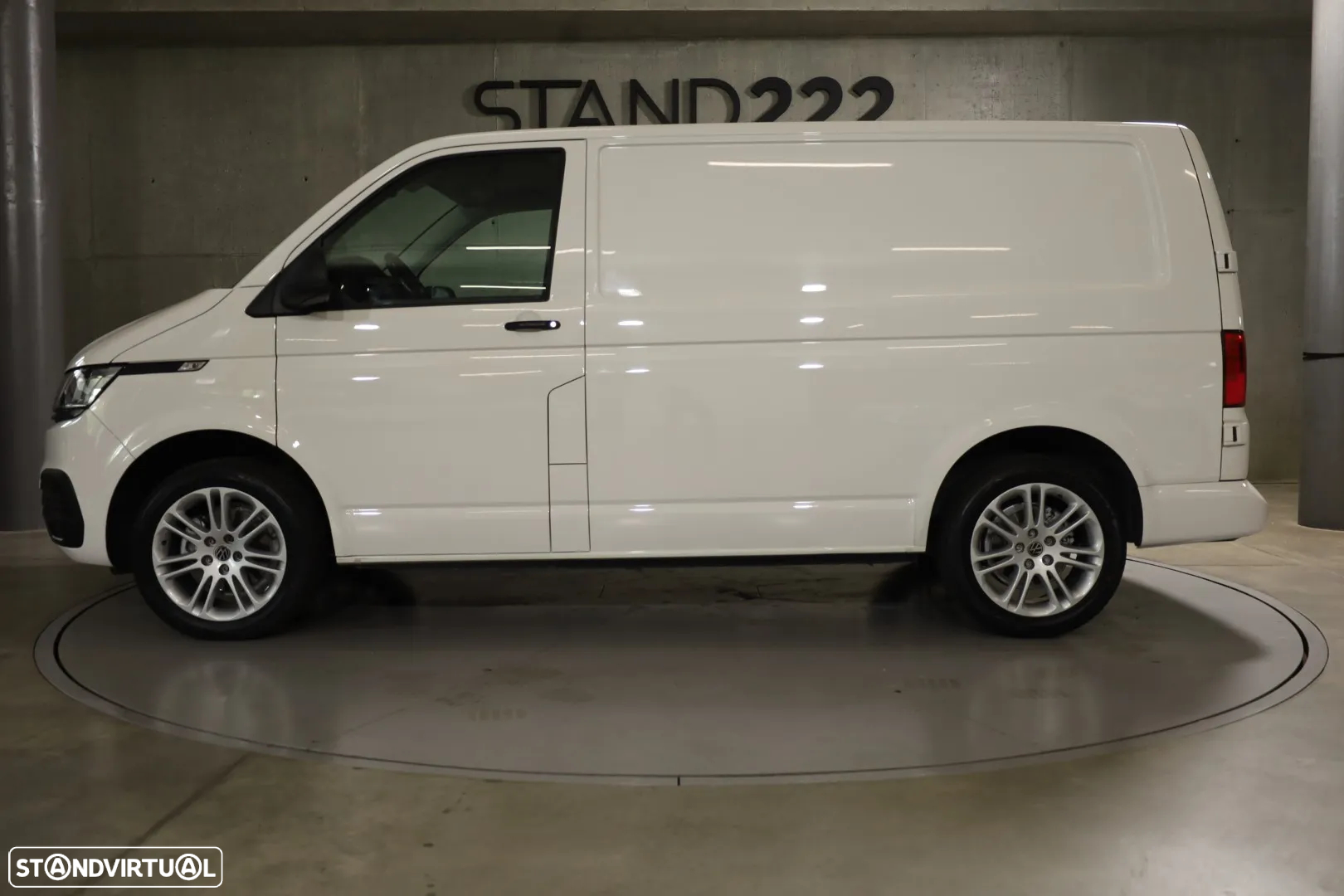 VW Transporter 2.0 TDI Business - 8