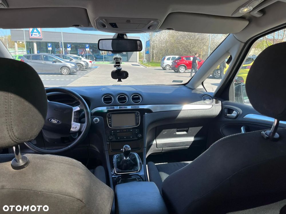 Ford S-Max 2.0 TDCi DPF Titanium - 10