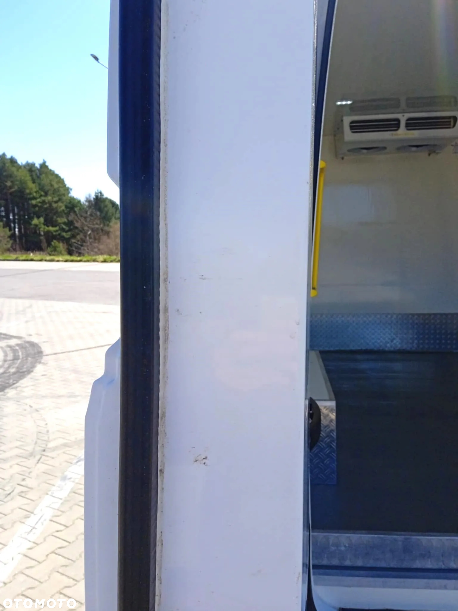 Volkswagen CRAFTER - 9