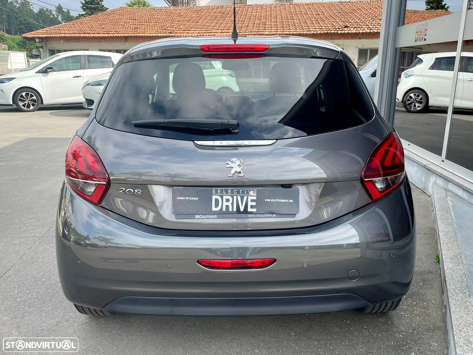 Peugeot 208 1.2 PureTech Style - 5