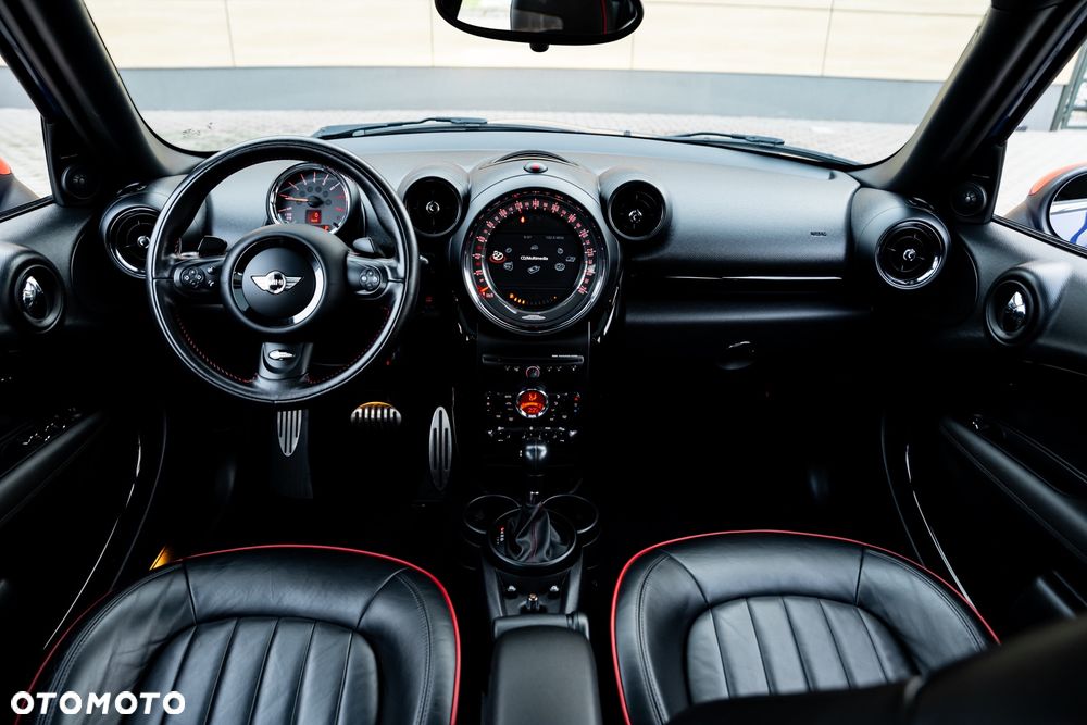 MINI John Cooper Works - 30