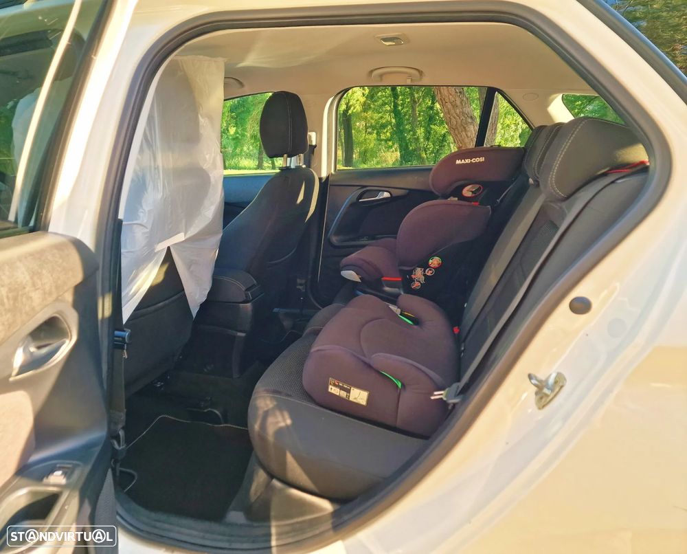 Fiat Tipo Station Wagon 1.3 M-Jet Lounge - 9