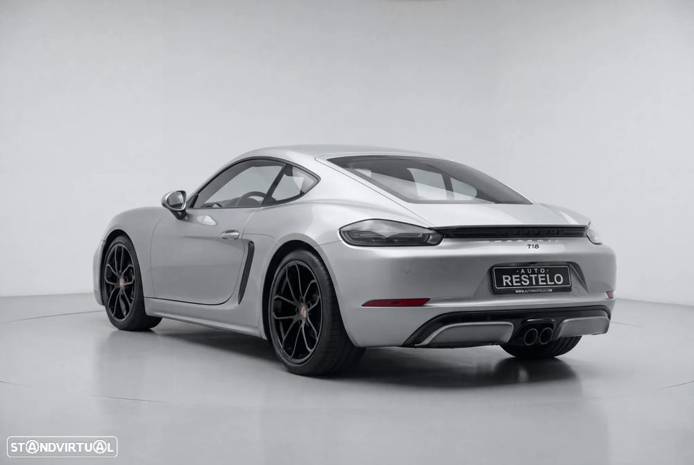 Porsche 718 Cayman 2024 photo 2
