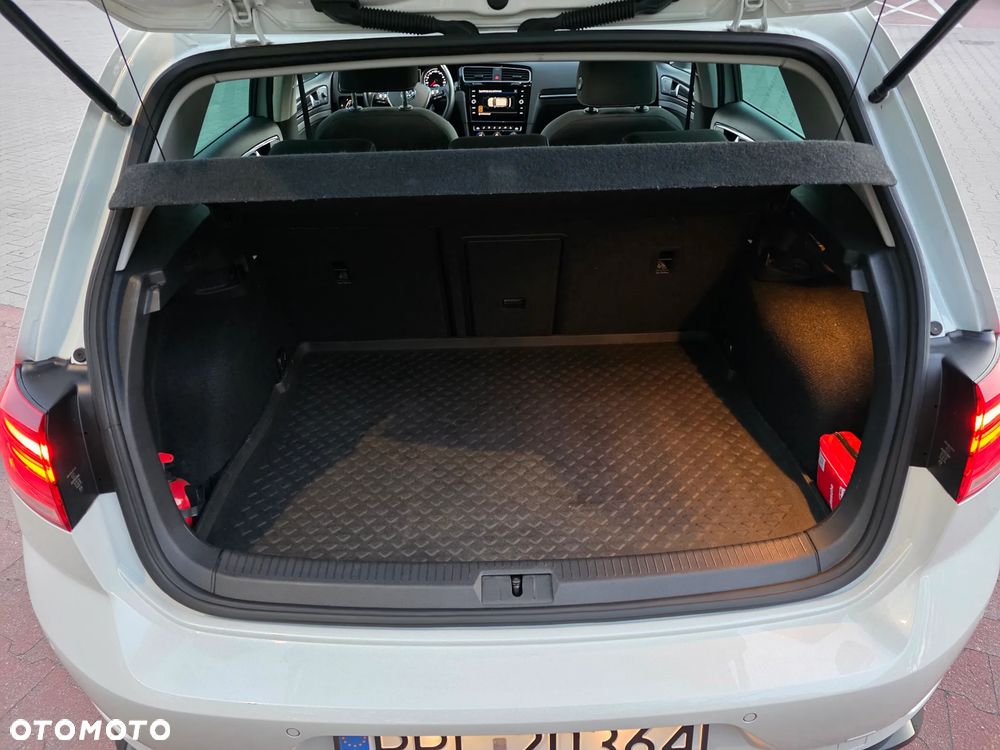 Volkswagen Golf 1.5 TSI ACT OPF Highline - 11
