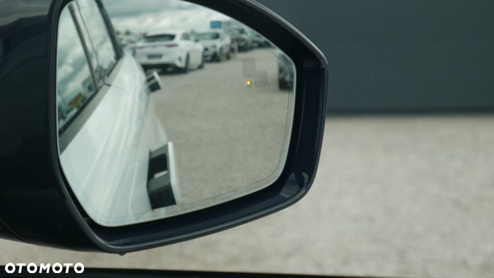 Land Rover Range Rover Evoque - 35