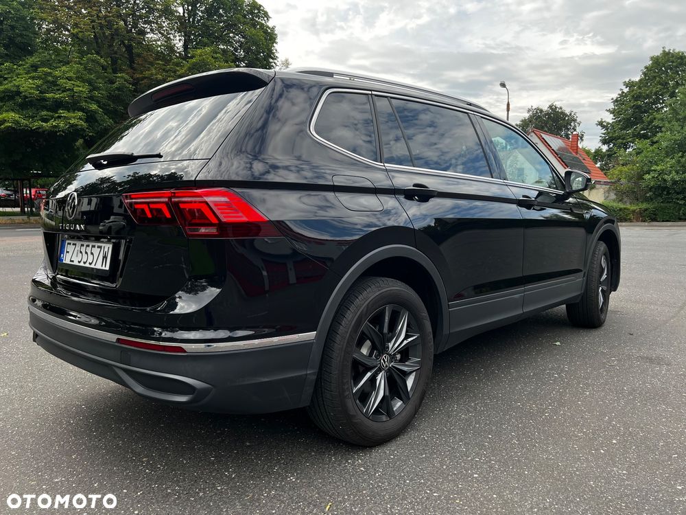 Volkswagen Tiguan - 8