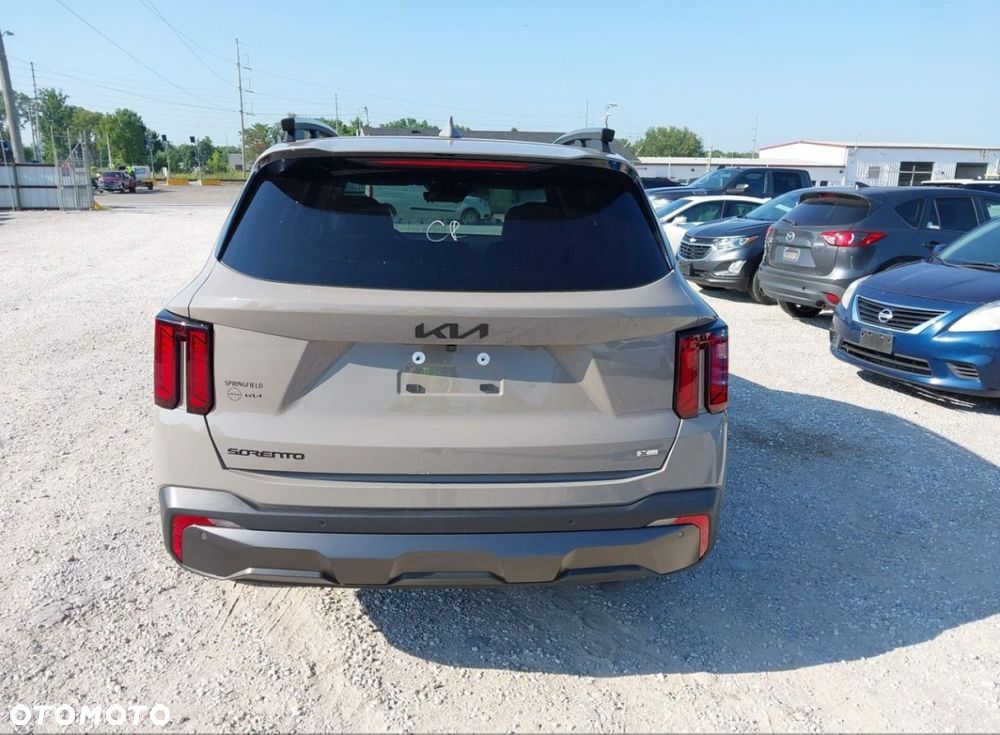 Kia Sorento - 6