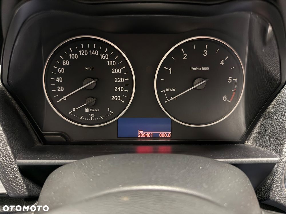 BMW Seria 1 118d - 10