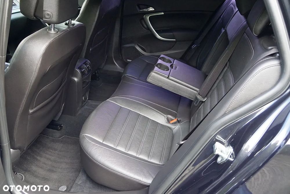 Opel Insignia - 14