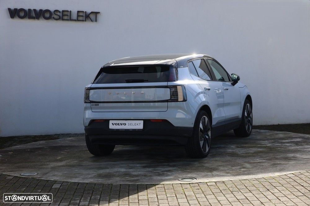 Volvo EX30 69 kWh Single Motor Extended Range Ultra - 3