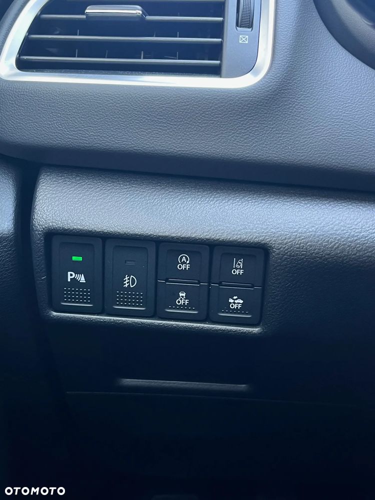 Suzuki S-Cross - 13
