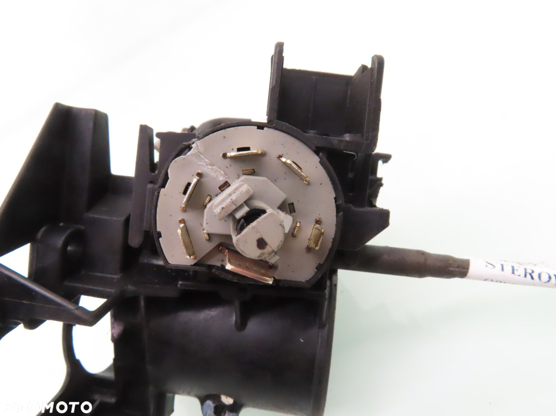 STACYJKA OPEL ZAFIRA A 90589313 90589389 - 2