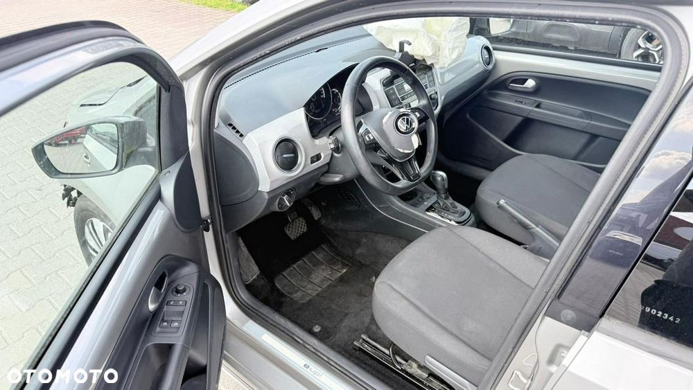 Volkswagen up! - 7