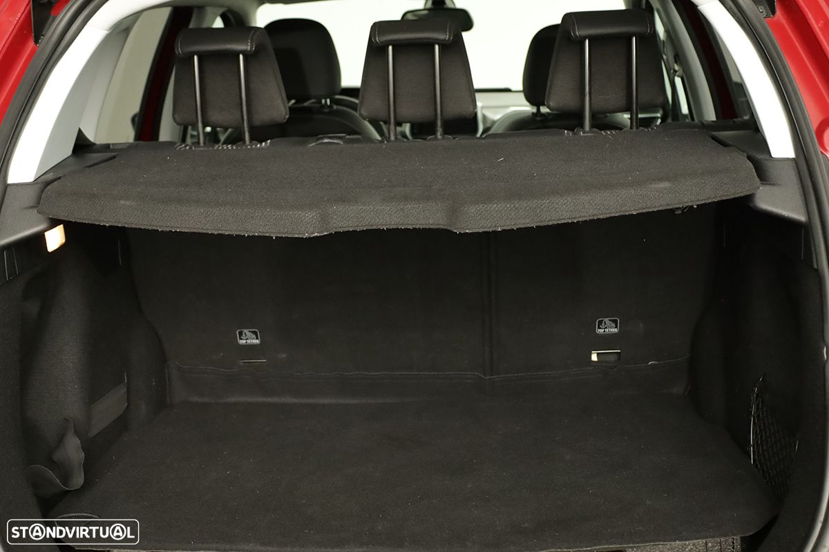 Peugeot 2008 1.2 PureTech Allure - 21