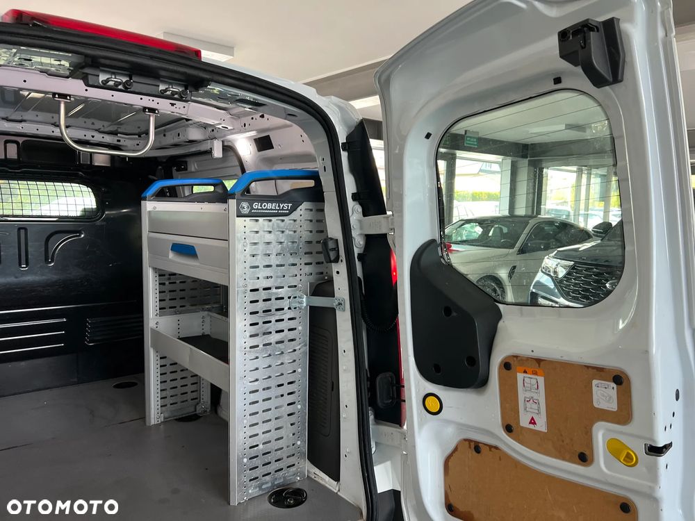 Ford transit Connect - 17