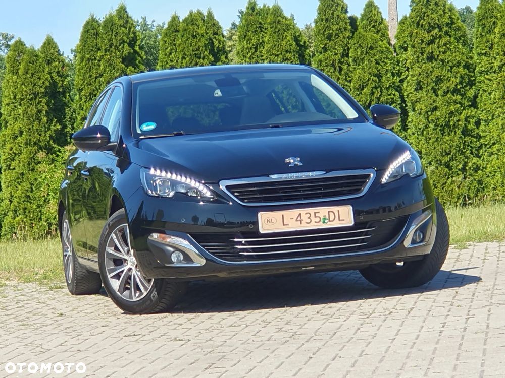 Peugeot 308 125 THP Allure - 5