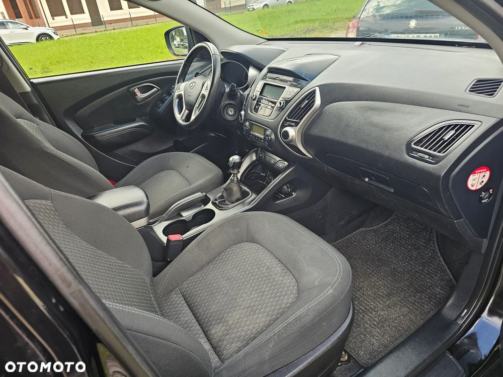Hyundai Tucson 2.0 CRDi VGT 4WD GLS - 16